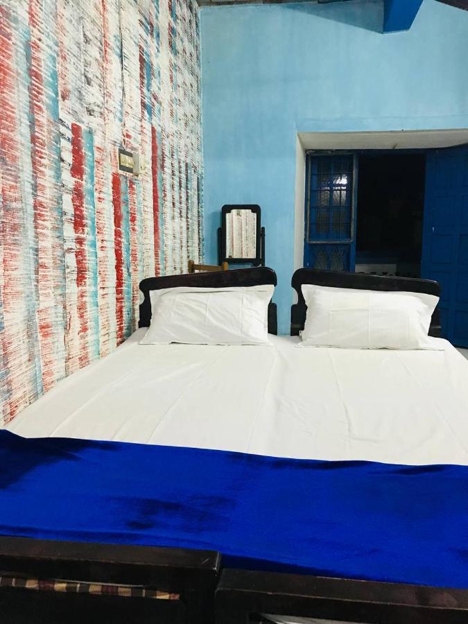 Brisbane Lodge & Hostel Kochi Extérieur photo
